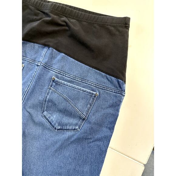 Maternity Jeans with Black Stretch Panel - L - Picture 5 of 5